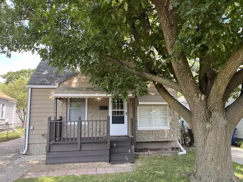 19990 Woodworth St, Redford, MI 48240