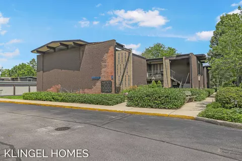 808 S Beacon Blvd #43, Grand Haven, MI 49417