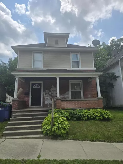 322 Quimby St NE, Grand Rapids, MI 49505