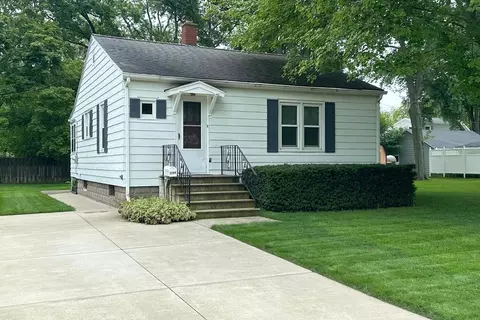 2309 Morton Ave, St. Joseph, MI 49085