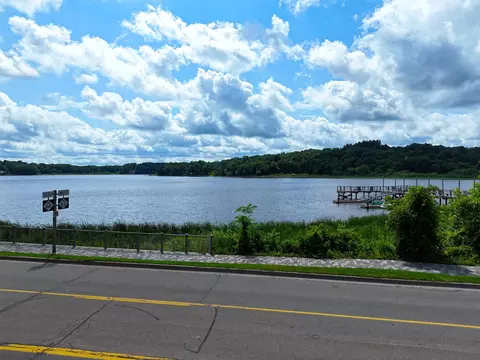 104 Water St, Cassopolis, MI 49031 photo 3