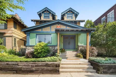 1405 Wealthy St SE, Grand Rapids, MI 49506