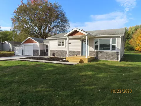 25014 Redfield St, Edwardsburg, MI 49112
