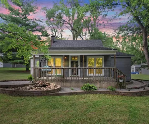 5041 Willis Rd, Ypsilanti, MI 48197