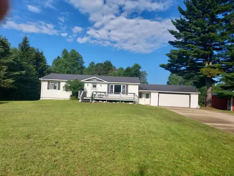 7113 90 Ave, Evart, MI 49631