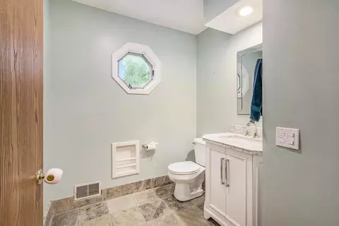 9825 Arnold Dr, Dexter, MI 48130 photo 14