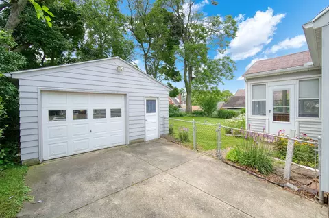 1209 Burr St, Jackson, MI 49201 photo 36