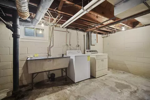 1209 Burr St, Jackson, MI 49201 photo 33
