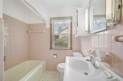 1209 Burr St, Jackson, MI 49201 photo 19