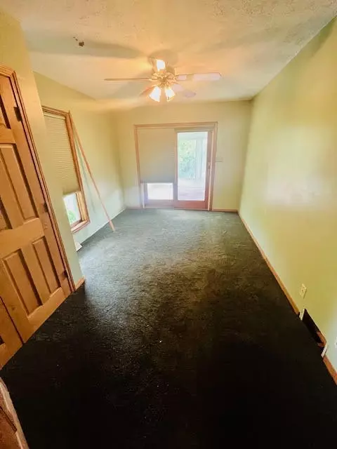 2114 137th Ave, Dorr, MI 49323 photo 6