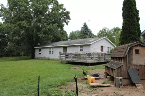 11717 N Backus Rd, Lakeview, MI 48850 photo 5