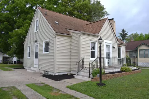 707 Dexter St, Milan, MI 48160