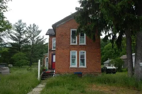 13844 S 42nd St, Fulton, MI 49052