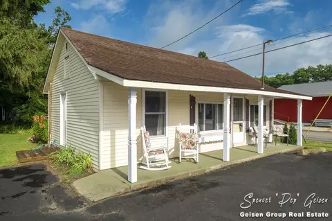 4997 N Whites Bridge Rd, Belding, MI 48809 photo 3