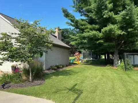 516 Winding Way, Marshall, MI 49068 photo 4