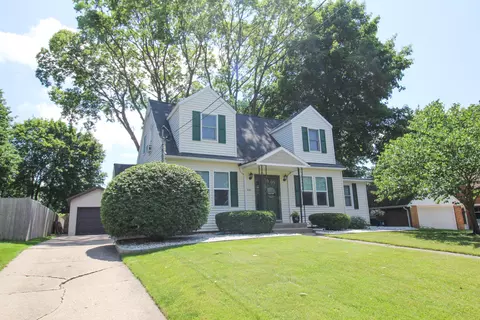 330 Glendale Blvd, Parchment, MI 49004