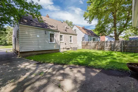 20476 Five Points St, Redford, MI 48240 photo 23