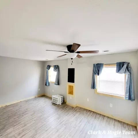 362 Burgess St, Lyons, MI 48851 photo 5