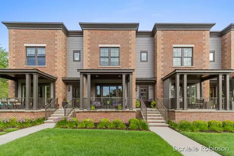7285 Schoolhouse Dr SE #9, Ada, MI 49301