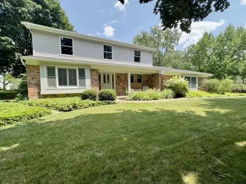 20994 Eastfarm, Northville, MI 48167