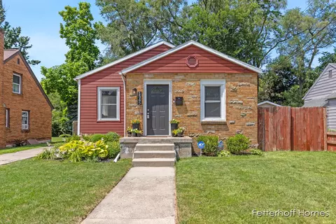 1545 Rossman Ave SE, Grand Rapids, MI 49507