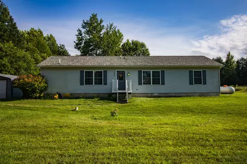 11870 Stultz St NE, Rockford, MI 49341