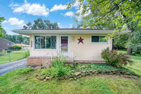305 21st St, Jackson, MI 49203 photo 3