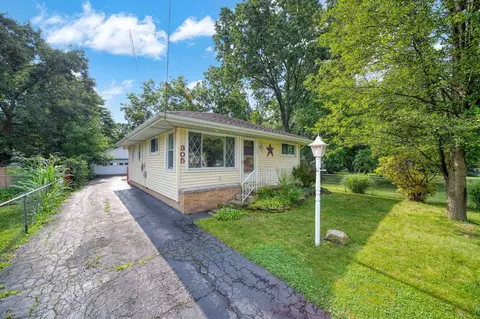 305 21st St, Jackson, MI 49203 photo 2