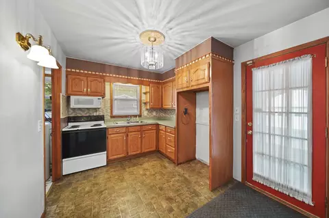 305 21st St, Jackson, MI 49203 photo 10
