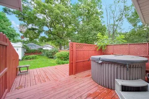 305 21st St, Jackson, MI 49203 photo 23