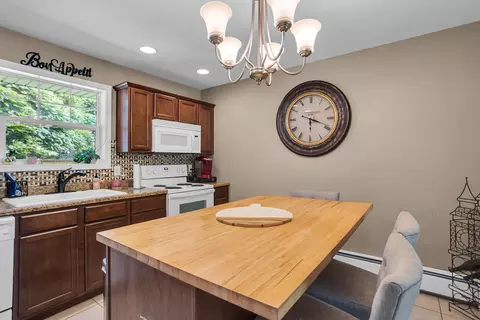 958 Horton Rd, Jackson, MI 49203 photo 14