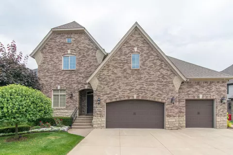 60366 Stonecrest Dr, Washington, MI 48094