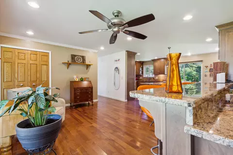 60496 Apache Ln, Washington, MI 48094 photo 15