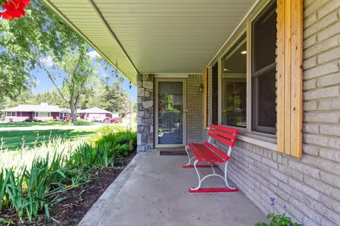 60496 Apache Ln, Washington, MI 48094 photo 8