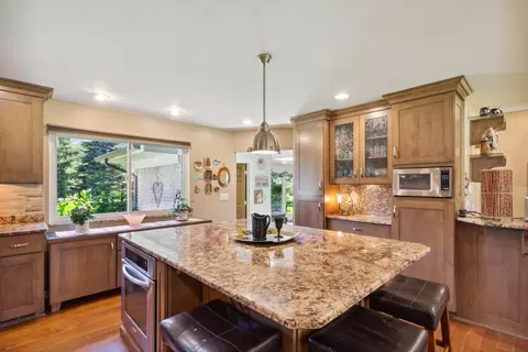 60496 Apache Ln, Washington, MI 48094 photo 17