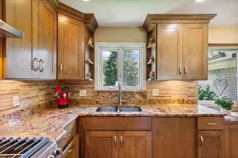 60496 Apache Ln, Washington, MI 48094 photo 22
