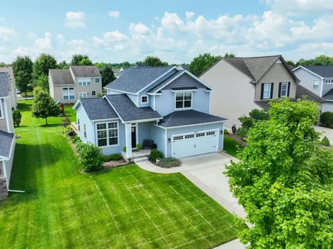 470 Hickory Bluff Ln, Chelsea, MI 48118