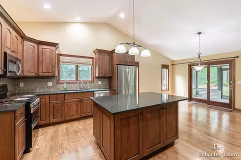 10348 Heether Rd, Belding, MI 48809 photo 8