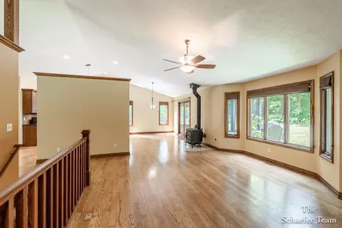10348 Heether Rd, Belding, MI 48809 photo 14