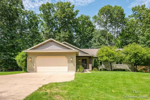 10348 Heether Rd, Belding, MI 48809 photo 4