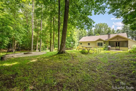 10348 Heether Rd, Belding, MI 48809 photo 36