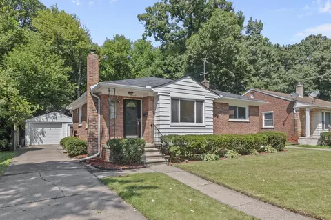 23507 Oneida, Oak Park, MI 48237