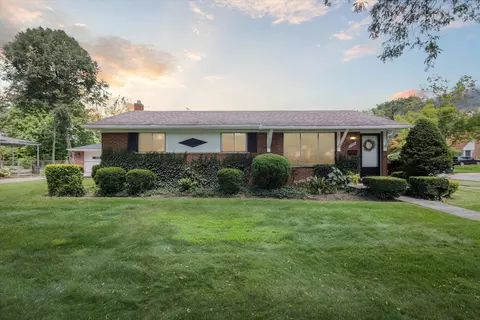 27006 Bennett St, Redford, MI 48240