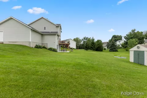 2141 Applegate Dr NW, Walker, MI 49534 photo 20