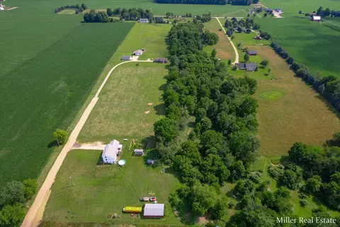 2828 Eckert Rd, Freeport, MI 49325 photo 33