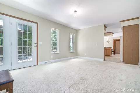 2828 Eckert Rd, Freeport, MI 49325 photo 11