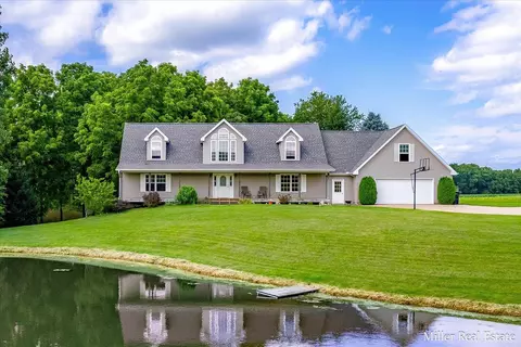 2828 Eckert Rd, Freeport, MI 49325