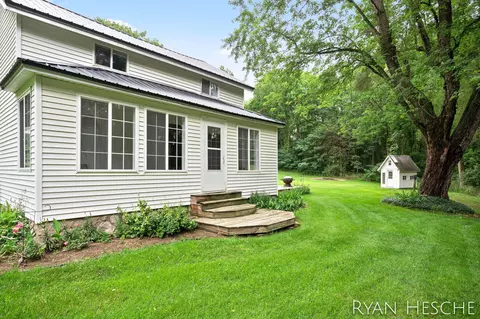 7210 Macarthur Rd, Saranac, MI 48881 photo 7