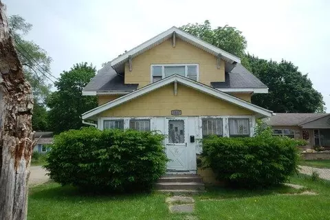 3327 Portage St, Kalamazoo, MI 49001