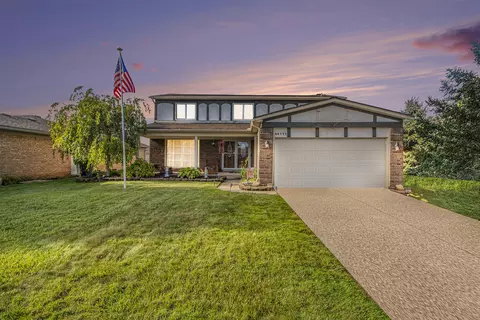 44177 Franciscan Dr, Canton, MI 48187